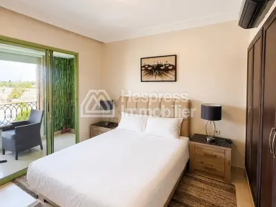 Appartement belle vue piscine Hivernage
