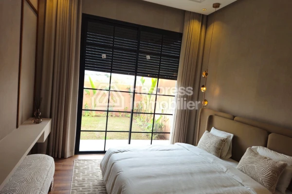 Luxurious single-storey villa for sale on Route de l'Ourika, km 7
