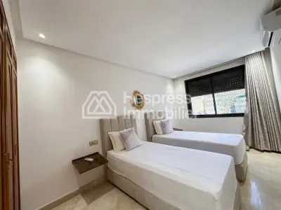 Modern furnished apartment for sale – City Center Gueliz – 3 minutes from Carré Eden