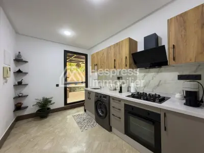 Modern furnished apartment for sale – City Center Gueliz – 3 minutes from Carré Eden