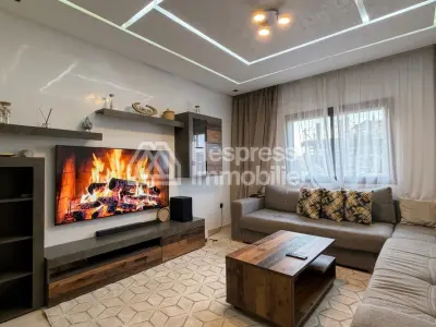 For sale: a lovely apartment at Hivernage . Spacious 75 sq m. Nicely decorated.