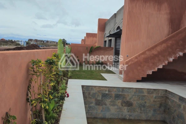 Luxurious single-storey villa for sale on Route de l'Ourika, km 7