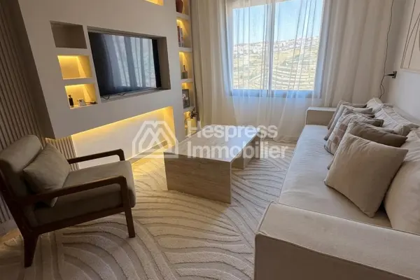 Appartement moderne à vendre – Quartier Camp Elghoul / Victor Hugo
