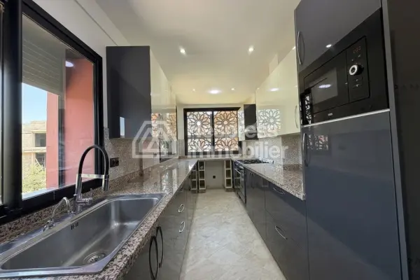 À VENDRE – Appartement de 3 Chambres, Route de Casa – Résidence Jannat Azaitoun