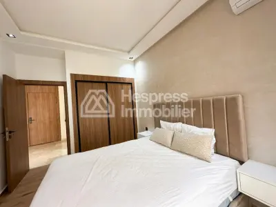 Apartment to purchase in Hivernage. 2 rooms. Furnishings