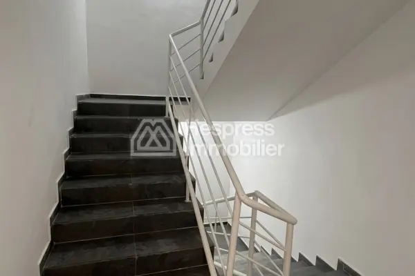 Magnifique appartement titre à Vendre à cote de l’aéroport