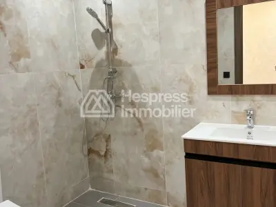 Magnifique appartement titre à Vendre à cote de l’aéroport