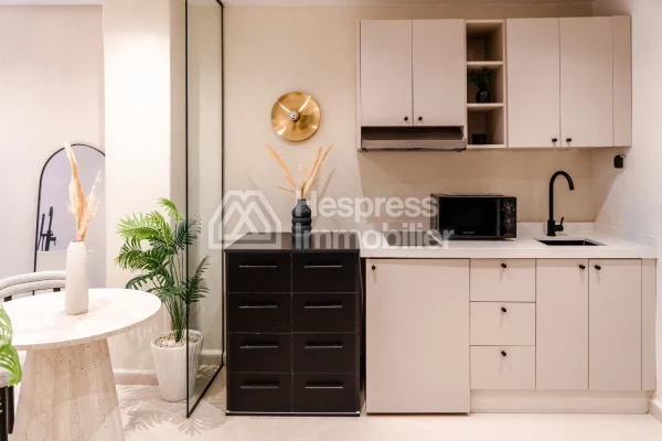 Investissement clé en main à Guéliz – 3 studios autonomes prêts pour Airbnb