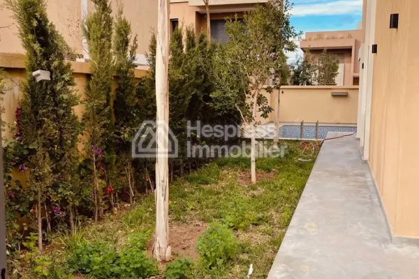 Magnificent Modern Villa with Swimming Pool for sale in Chérifia, Marrakech