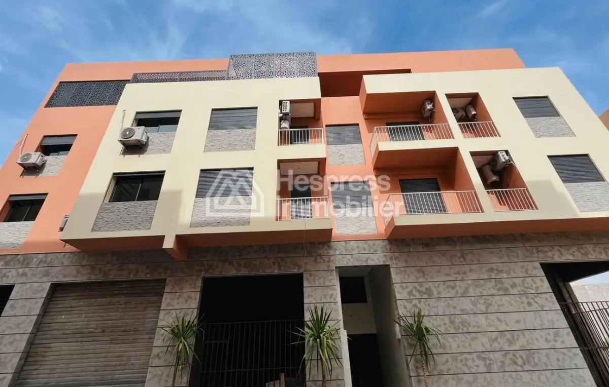 Appartement moderne titre a Bouaakaz chrifia