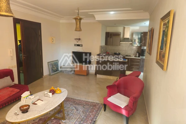 Très beau studio à la vente à Guéliz, résidence avec piscine