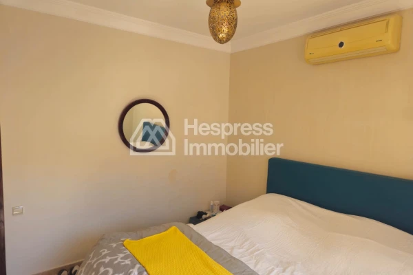 Très beau studio à la vente à Guéliz, résidence avec piscine