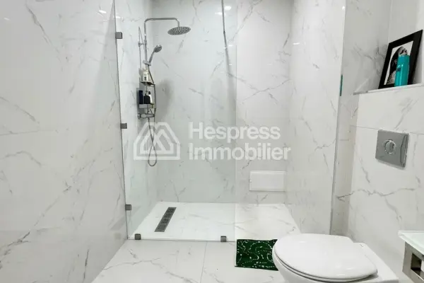 Appartement titre à vendre à Guéliz – En face de la Gare