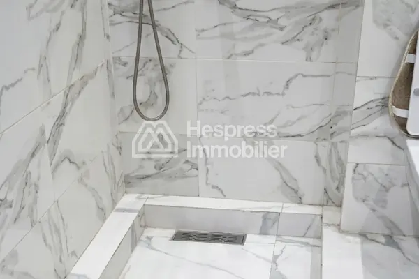 Appartement Titré à Vendre – Avenue Abdelkrim El Khattabi