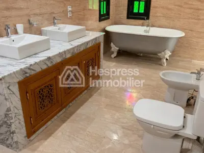 Vente villa de prestige à Marrakech. Meublée