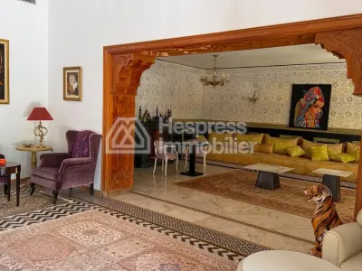 Vente villa de prestige à Marrakech. Meublée