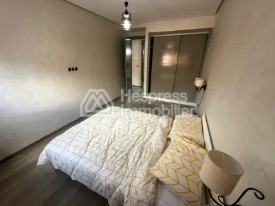 شقة مفروشة مع مسبح بالقرب من عمود وماكدونالدز