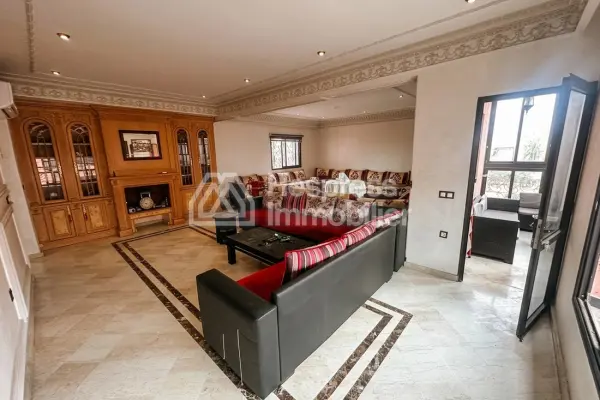 Luxury furnished 3-bedroom, 3-bathroom apartment in Gueliz