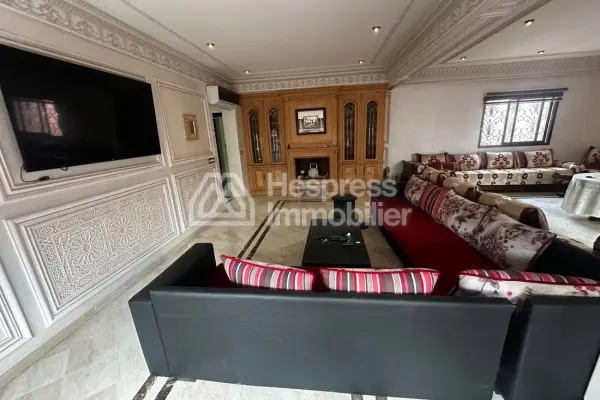 Luxury furnished 3-bedroom, 3-bathroom apartment in Gueliz