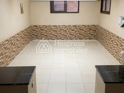 فيلا غير مفروشة على بعد 5 دقائق من حديقة ماجوريل