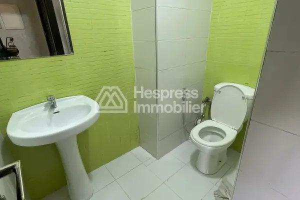 76m2 apartment near McDonald's and Marjane Allal Fassi