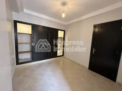 76m2 apartment near McDonald's and Marjane Allal Fassi