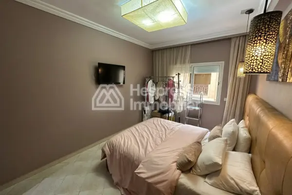 شقة استوديو جميلة في ساحة مدام بلازا، بين ماكدونالدز ومارجان.