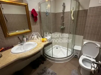 Beautiful studio apartment in Madame Plaza, between McDonald's and Marjane.