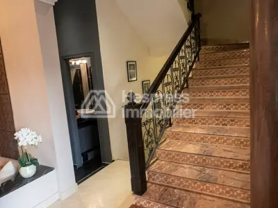 Villa 371m² in the Firdaous district near ELARAKI college