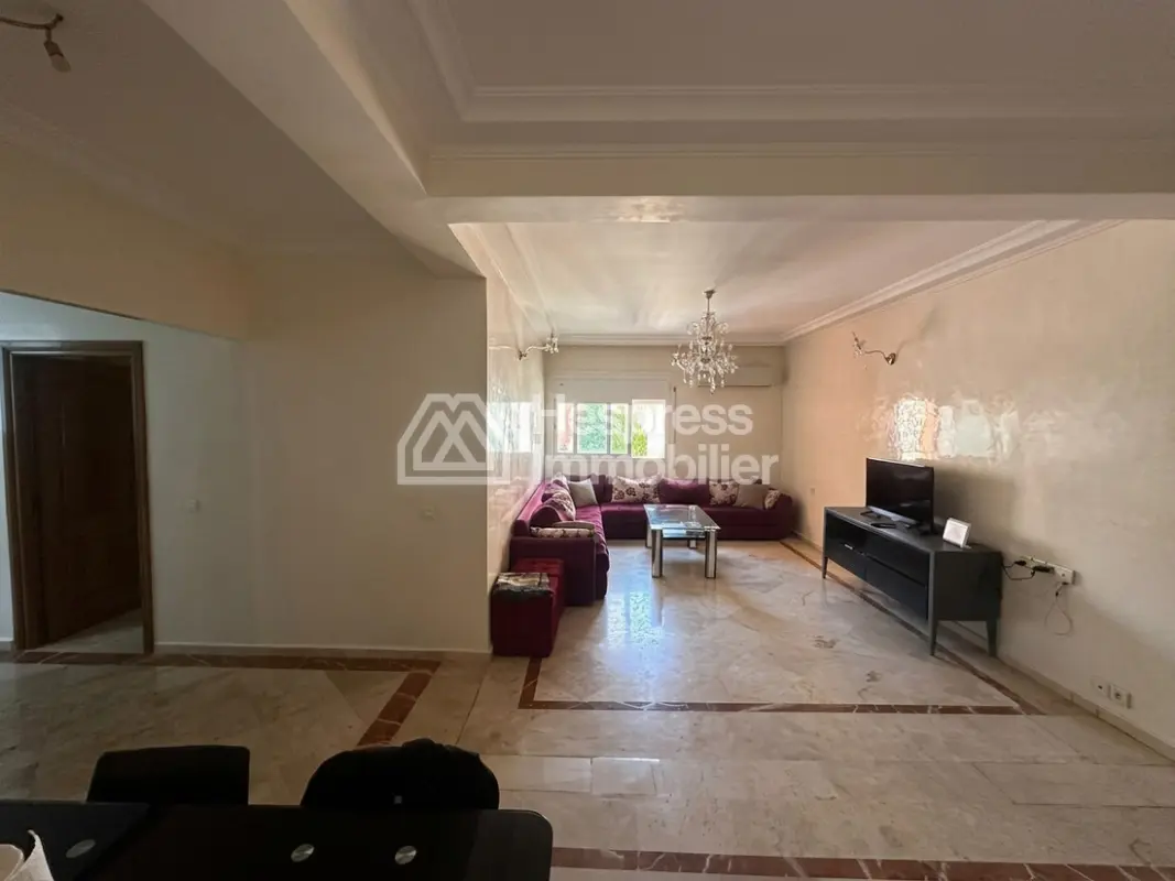 Furnished 3-bedroom apartment with living room and 2 bathrooms near Hilali in Gueliz