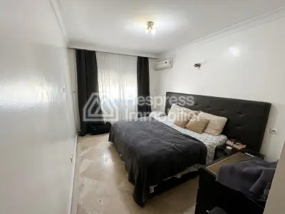 Furnished 3-bedroom apartment with living room and 2 bathrooms near Hilali in Gueliz