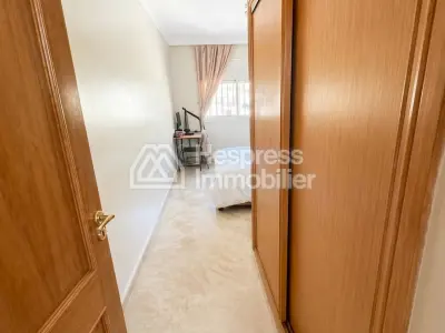 Furnished 3-bedroom apartment with living room and 2 bathrooms near Hilali in Gueliz