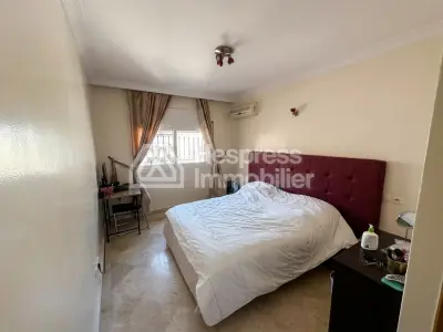 Furnished 3-bedroom apartment with living room and 2 bathrooms near Hilali in Gueliz