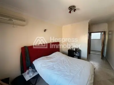 Furnished 3-bedroom apartment with living room and 2 bathrooms near Hilali in Gueliz