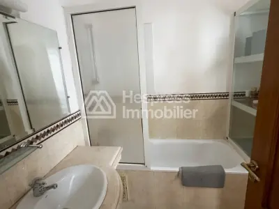 Furnished 3-bedroom apartment with living room and 2 bathrooms near Hilali in Gueliz