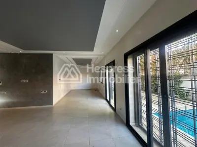 Magnigique villa 305m avec piscine à targa