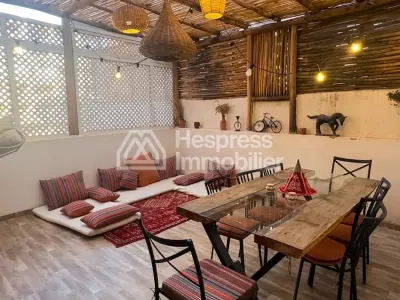 شقة مركزية ذات تراسات واسعة جليز