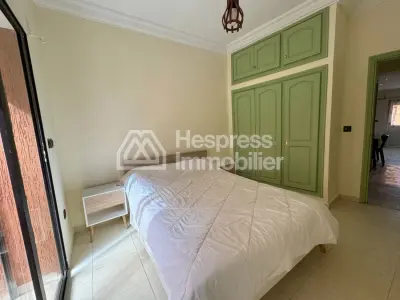 Appartement moderne rénové a louer route de casa