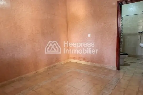 فيلا رائعة فارغة للإيجار Route de Ouarzazate