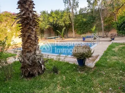 Stunning empty villa for rent Route de Ouarzazate