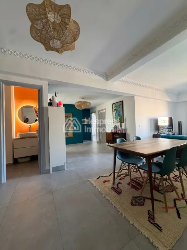 Beautiful 2-bedroom apartment for sale in Gueliz