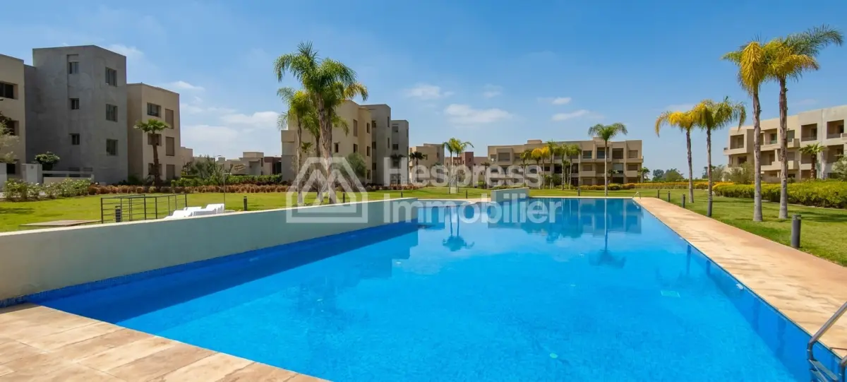 شقة استوديو جديدة تمامًا، لم يسكنها أحد من قبل، في منتجع جولف