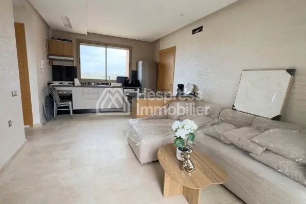 Brand new, never-lived-in studio apartment in a golf resort