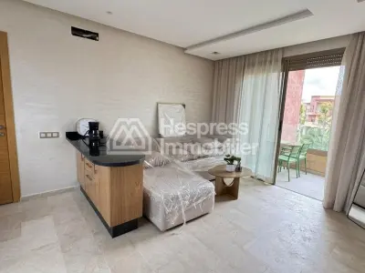 شقة استوديو جديدة تمامًا، لم يسكنها أحد من قبل، في منتجع جولف