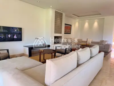 Magnificent villa for rent in Prestigia Golf City