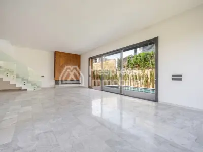 Luxueuse villa avec piscine à route d'ourika
