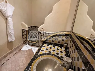 رياض ساحر للبيع في مراكش