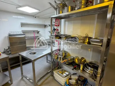 À VENDRE – Fonds de commerce restaurant