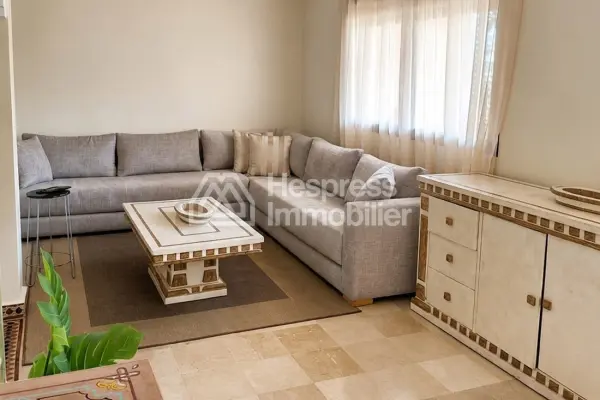 2-bedroom apartment with large terrace