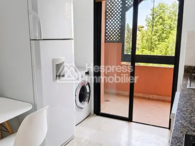 2-bedroom apartment with large terrace